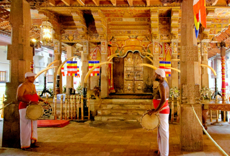 Buddhist Tooth Temple, Sri Dalada Maligawa, Kandy, Sri Lanka