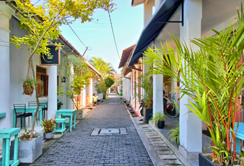 Narrow Street in Galle Old Town, Sri Lanka