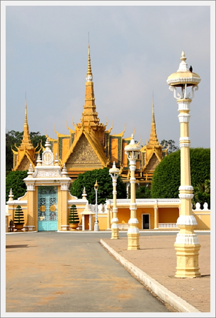 MekongCruise_Cambodia_RoyalPal_7325_m