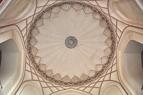 Isa Khan Tomb, Delhi