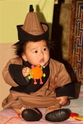 Mongolia_BabyInTradDress_2967_m_600