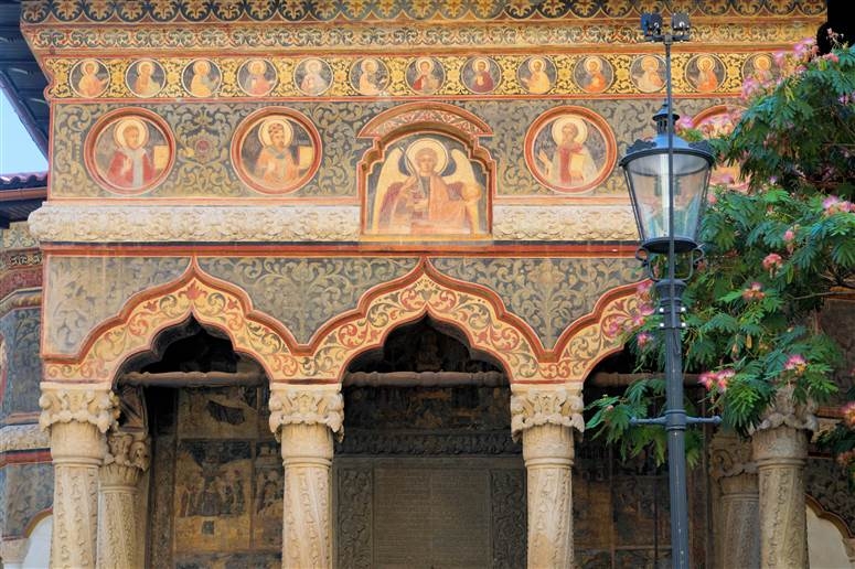 _775_Bucharest_StavropoleusChurch-Monastery_DSC03527