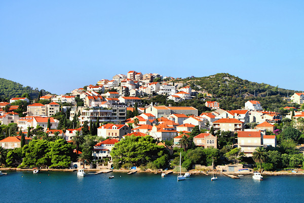 Dubrovnik_NewTown_Pan_0338.jpg