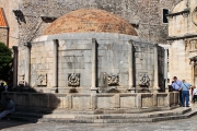 Dubrovnik_Fountain_0392