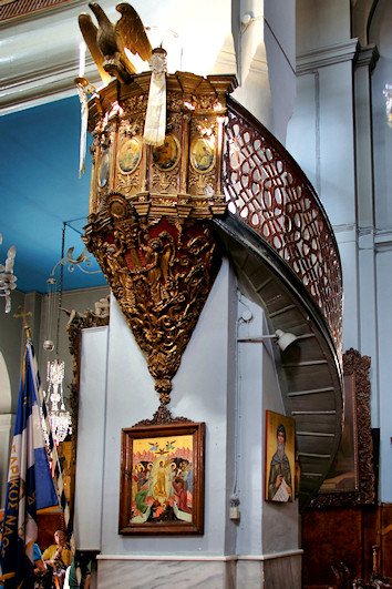 Chania_Cathedral_Pulpit_DSC04356.jpg