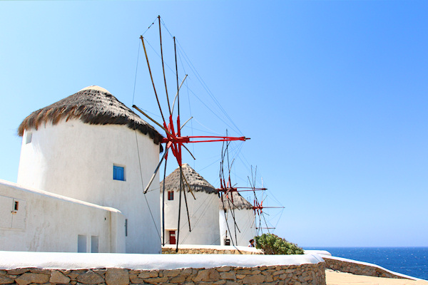 Mykonos_Windmills_2826.jpg