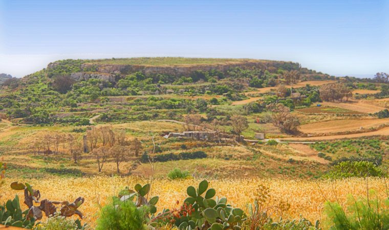 Malta_2523_Gozo_View from Ggantija Temples_Sacred Hilltop_m