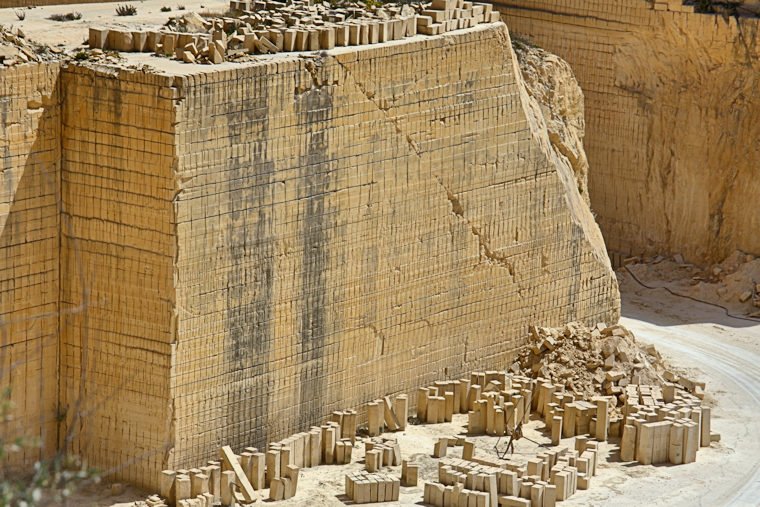 Malta_2693_Gozo_Dwejra_Limestone Quarry_m