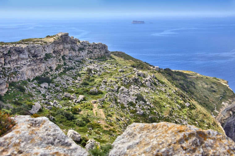 Malta_3079_Dingli Cliffs and Filfla Island_m