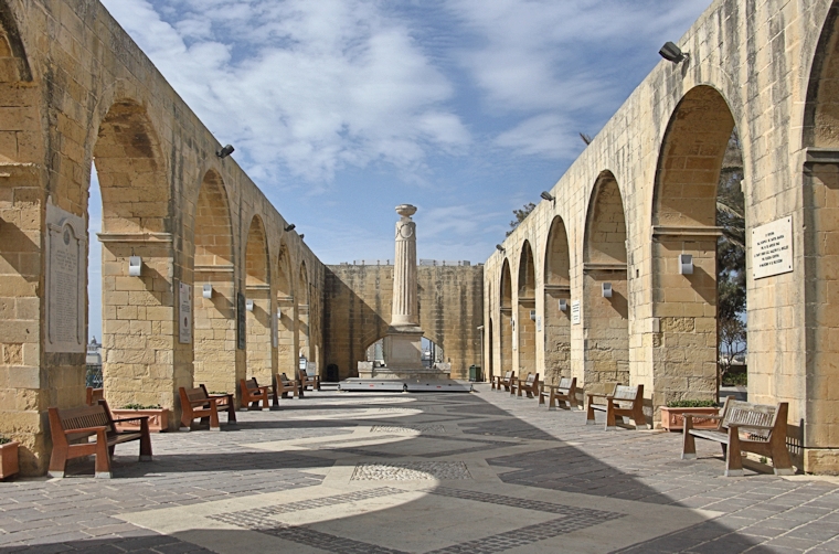 Malta_1769_Valletta_Upper Barrack Gardens_m