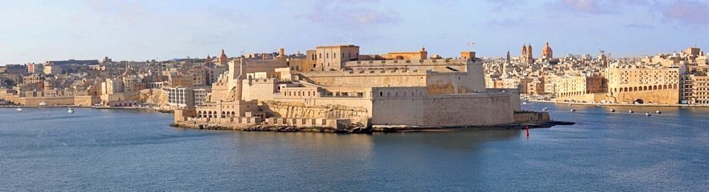 Malta_Valletta_The Grand Harbour and City_Pan_2_m