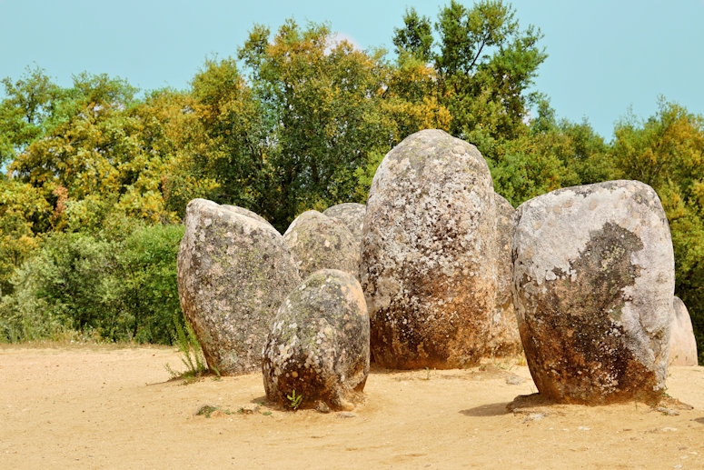 Almendres Cromlech standing stones, 10 km west of Evora, Portugal