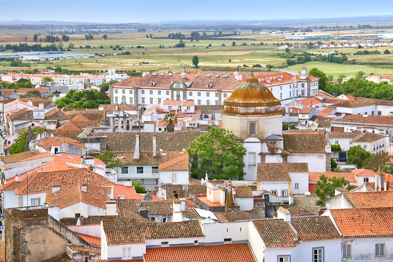 Views of Evora from the roof of the Cathedral of Évora, Portugal