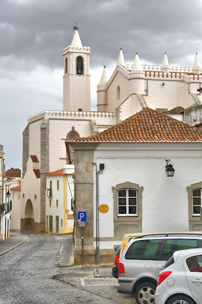 Approaching the Church of St Francis, Evora, Portugal