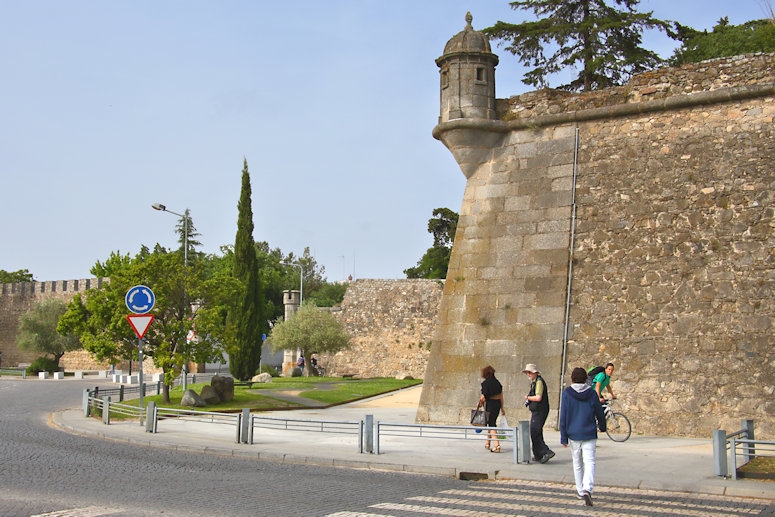 14th century city walls around the old city of Evora