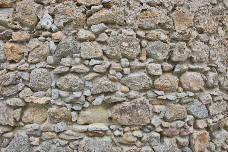 Details of the composition of the 14th century city walls around the old city of Evora