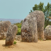 Almendres Cromlech standing stones, 10 km west of Evora, Portugal