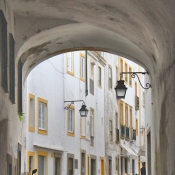 Inside the walls we take a walk into the old city of Evora