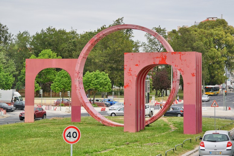 Sculpture in Lisbon.