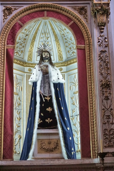 Inside the Church of the Franciscans, Porto