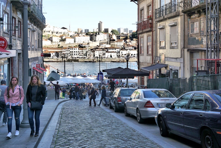 Walking down to the river front. The Douro River flows from north central Spain across Portugal to its outlet at Porto.