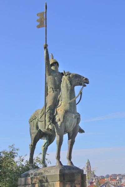 1963 statue of Vimara Peres in front of the cathedral. He was the first ruler of the County of Portugal in the 9th century.