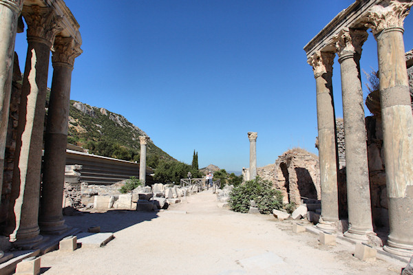 Ephesus_2791.jpg