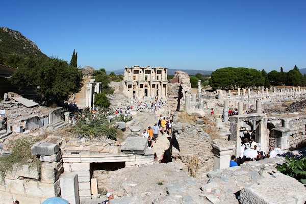 Ephesus_2792.jpg