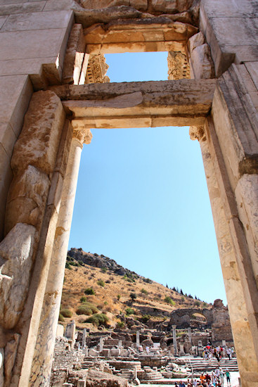 Ephesus_2795.jpg