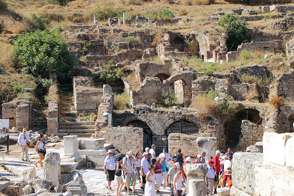 Ephesus_9621.jpg