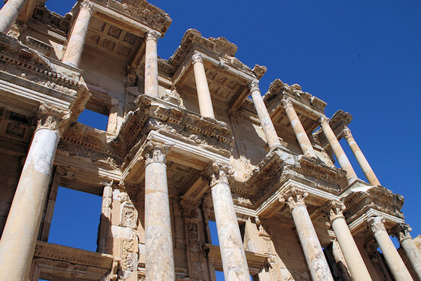 Ephesus_9688.jpg