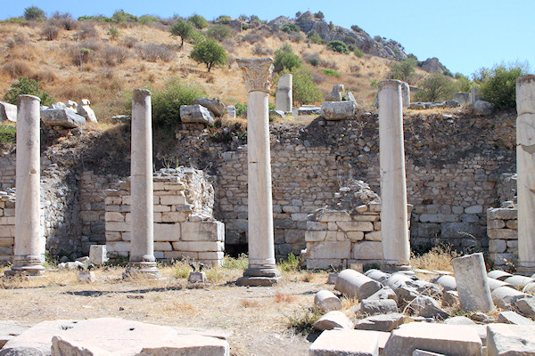 Ephesus_9700.jpg