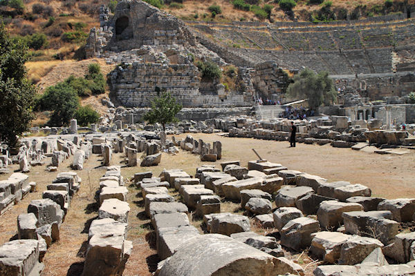 Ephesus_9707.jpg