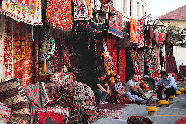 Goreme_Shops8705.jpg