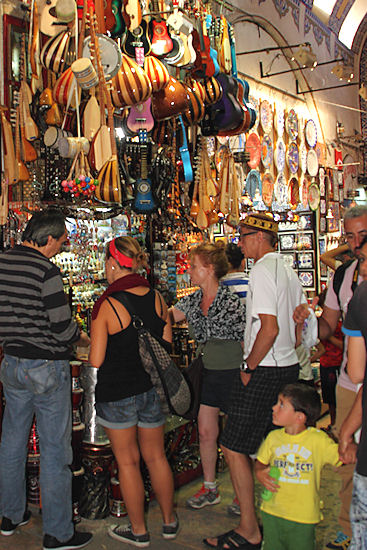 Istanbul_GrandBazaar_9225.jpg