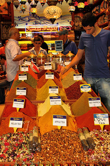 Istanbul_SpiceMarket_9425.jpg