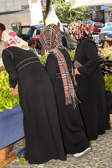 Istanbul_StreetMarket_8978.jpg