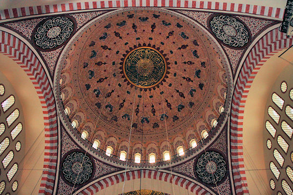 Istanbul_SuleymanijeMosque_Int_9307.jpg