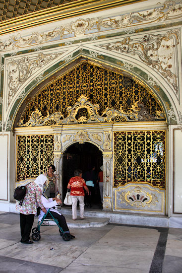 Istanbul_Topkapi_9109.jpg