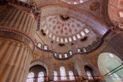 Istanbul_BlueMosque_Interior_2646