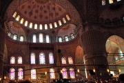 Istanbul_BlueMosque_Interior_9046