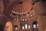 Istanbul_BlueMosque_Interior_9048