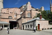 Istanbul_SanSophia_Exterior_9221